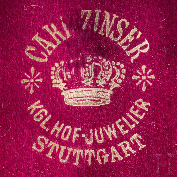 Friedrichsorden, Ritterkreuz 1. Klasse mit Schwertern im Verleihungsetui