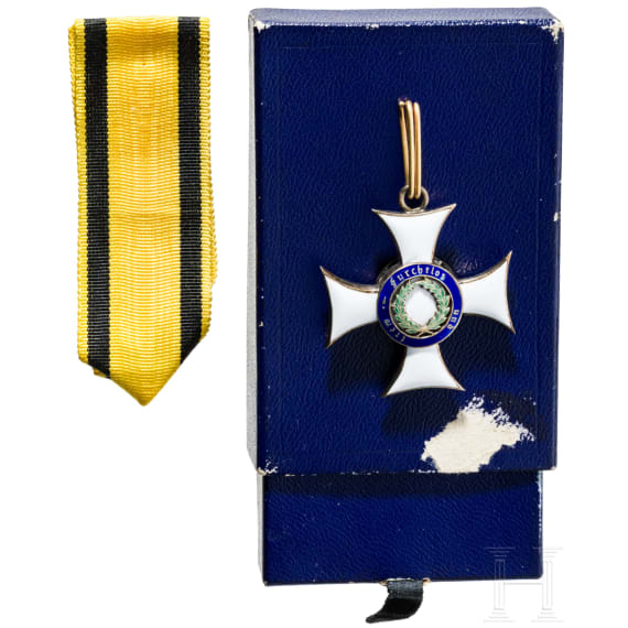 Milit&auml;rverdienstorden, Ritterkreuz in Verleihungsschachtel