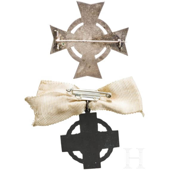 Zwei Rot-Kreuz Auszeichnungen