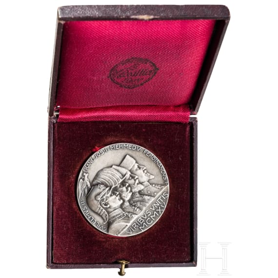 Medaille auf die Waffenbr&uuml;derschaft Deutschland, &Ouml;sterreich-Ungarn, T&uuml;rkei und Bulgarien, datiert 1915