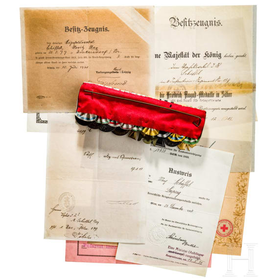 Gro&szlig;e Ordensschnalle mit 9 Auszeichnungen und Urkunden f&uuml;r Max Schiffel