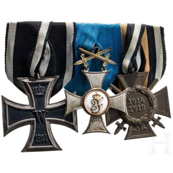 Dreiteilige Ordensschnalle mit dem W&uuml;rttembergischen Friedrichs-Orden, Ritterkreuz 2. Klasse mit Schwertern