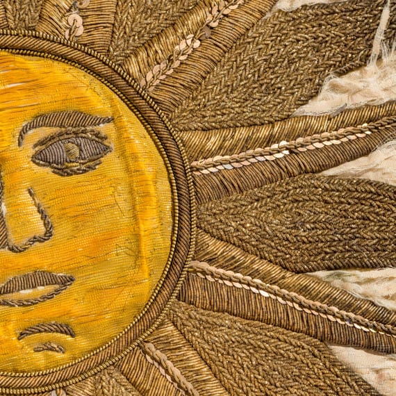 Sonnensymbol &bdquo;Sol de Mayo" aus s&uuml;damerikanischer Flagge, 19./20. Jhdt.