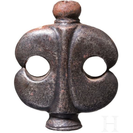 The iron pommel of a Styrian campaign sword, circa 1600