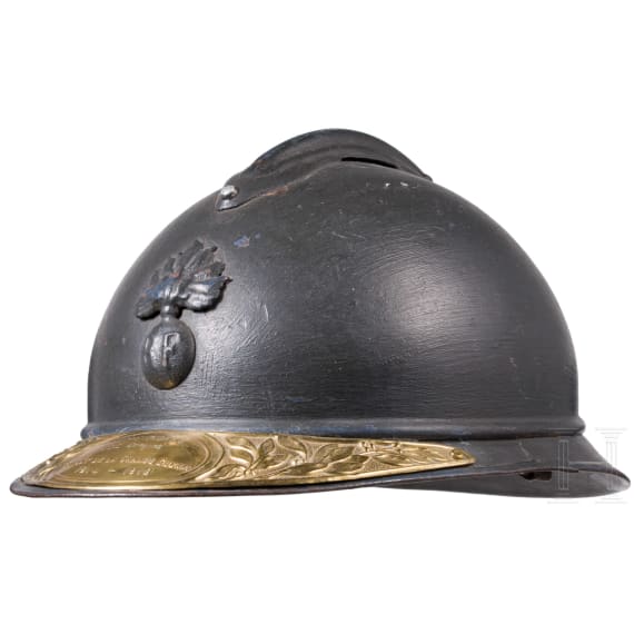 Stahlhelm &bdquo;Adrian" M 15 mit Veteranenschild f&uuml;r einen Leutnant der Dragoner