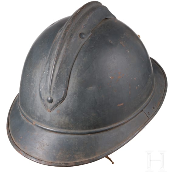 Stahlhelm &bdquo;Adrian" M 15 f&uuml;r Angeh&ouml;rige der Artillerie