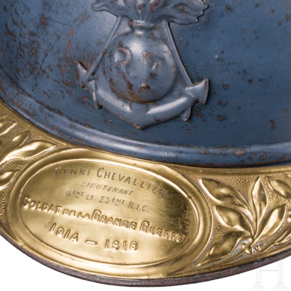Stahlhelm &bdquo;Adrian" M 15 mit Veteranenschild f&uuml;r einen Leutnant der Kolonialtruppen/-marine