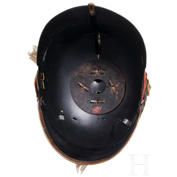 Helm f&uuml;r Offiziere der mexikanischen Infanterie, mit Paradebusch, 20. Jhdt.
