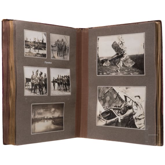 Fotoalbum der &ouml;sterreichisch-ungarischen Fliegertruppe, datiert 1917