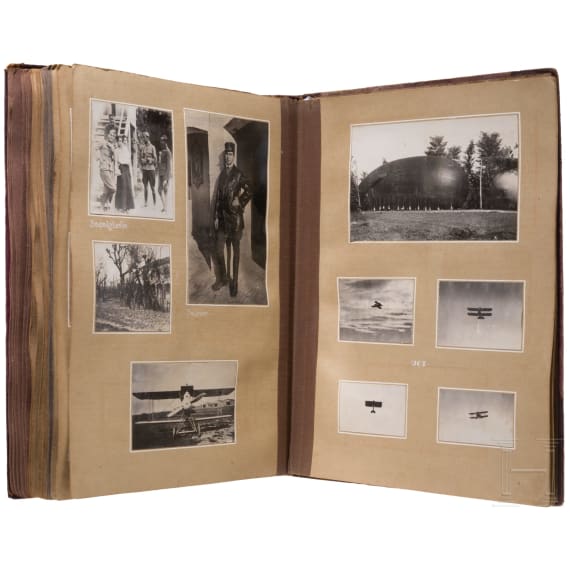 Fotoalbum der &ouml;sterreichisch-ungarischen Fliegertruppe, datiert 1917