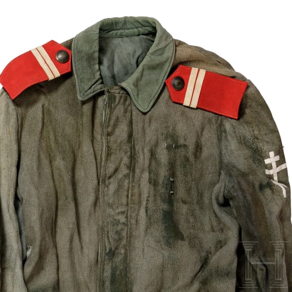 Sechs R&ouml;cke f&uuml;r Unteroffiziere, Russland, um 1915/18