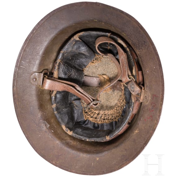 A steel helmet M 17 "Brodie" of a veteran of the 5th Infantry Division