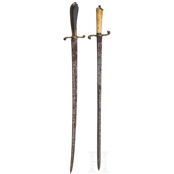 Two French hunting hangers, 18th century
