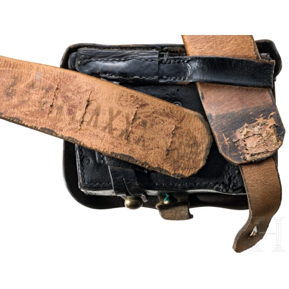 A cartouche box and bandolier for enlisted men/NCO&acute;s of the Hessian Dragoons