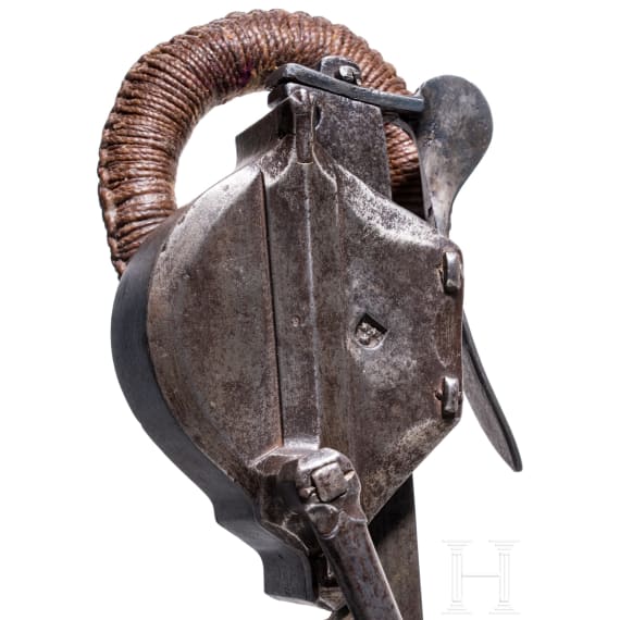 A cranequin (crossbow winder) with star mark, 16th/17th century