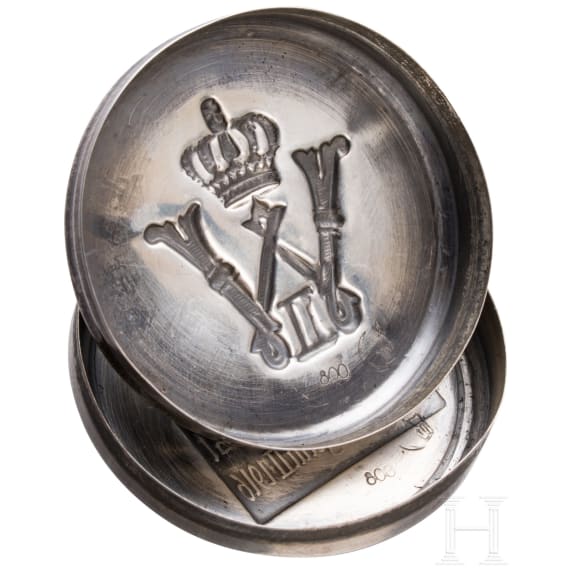 Kaiser Wilhelm II - a silver gift pillbox 1916