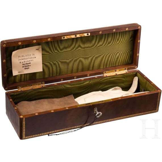 Empress Auguste Viktoria (1858 - 1921) - a splendid leather casket with two enclosed leather gloves