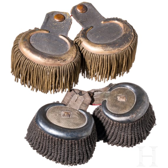Two pairs of epaulettes