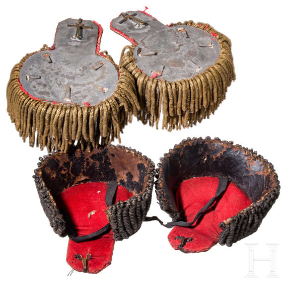 Two pairs of epaulettes
