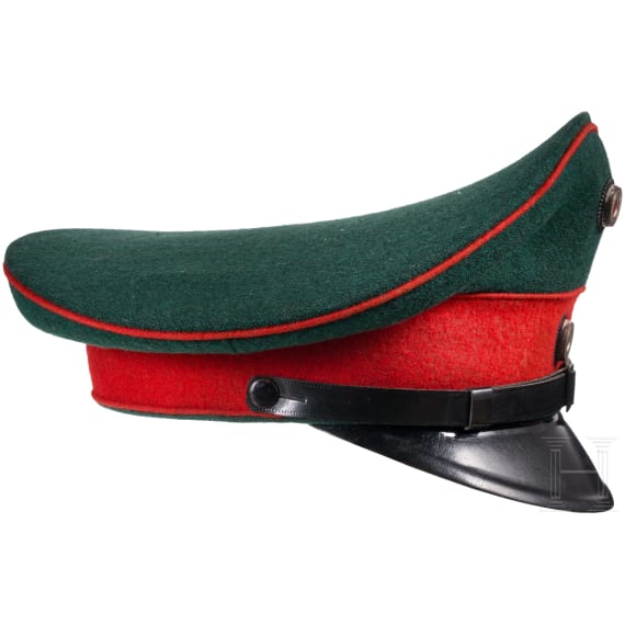 A visor cap for officers of the Jaeger battalions and some medals