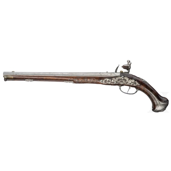 A fine flintlock pistol by Johann Schifter in Wiener Neustadt, ca. 1720