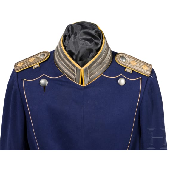 Ulanka und &Uuml;berrock f&uuml;r einen Offizier im Garde-Ulanen-Regiment Nr. 3, datiert 1906
