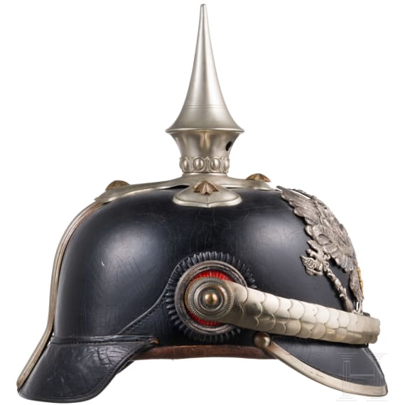 Helm f&uuml;r Milit&auml;rbeamte im Offiziersrang mit Tarnbezug, um 1910