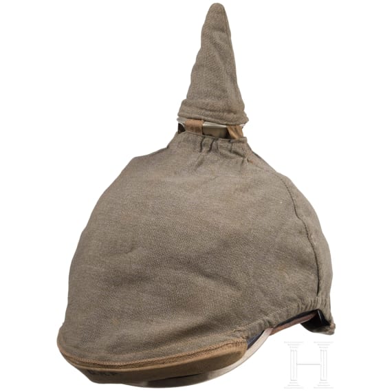 Helm f&uuml;r Milit&auml;rbeamte im Offiziersrang mit Tarnbezug, um 1910