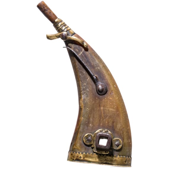 Powder flask with wheel lock key, German, 18th century