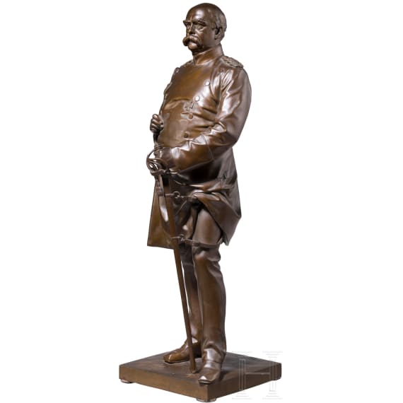 Fritz Schaper (1841 - 1919) - a statue of Bismarck in cuirassier uniform