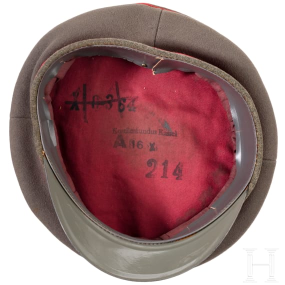 A field-grey visor cap for officers of the Prussian army