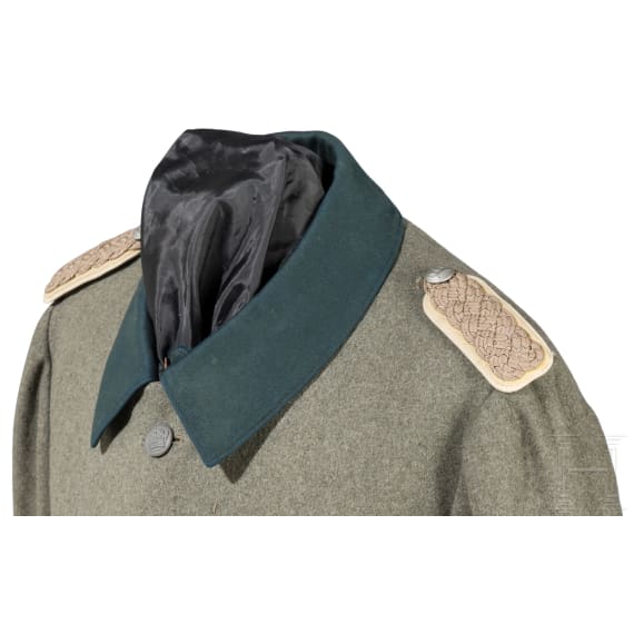 A feld grey coat for officers