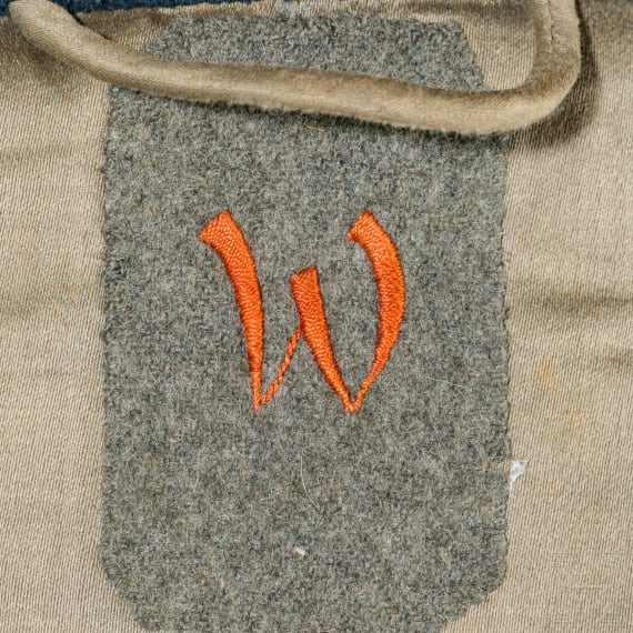 A feld grey coat for officers