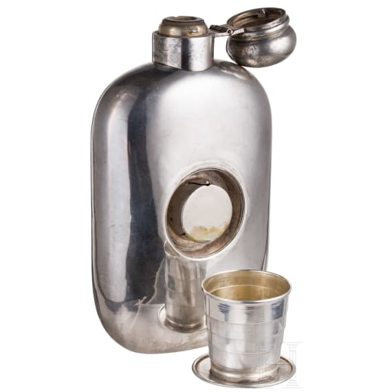 Manfred Freiherr von Richthofen &ndash; a silver pocket flask with concealed telescopic schnapps tumbler, circa 1910/15