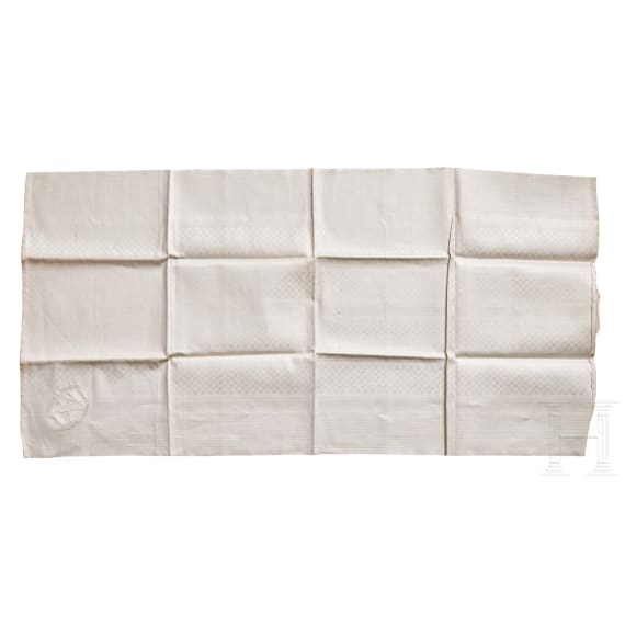 A Small Towel for Zeppelin Service