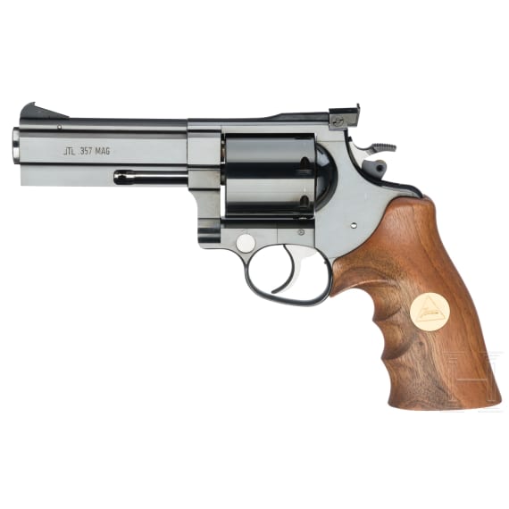 A Janz JTL Sports revolver in .357Mag, SN K8407