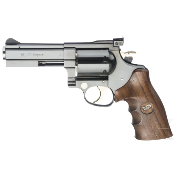 A Janz JTL 10" Sports revolver in .357 Mag.