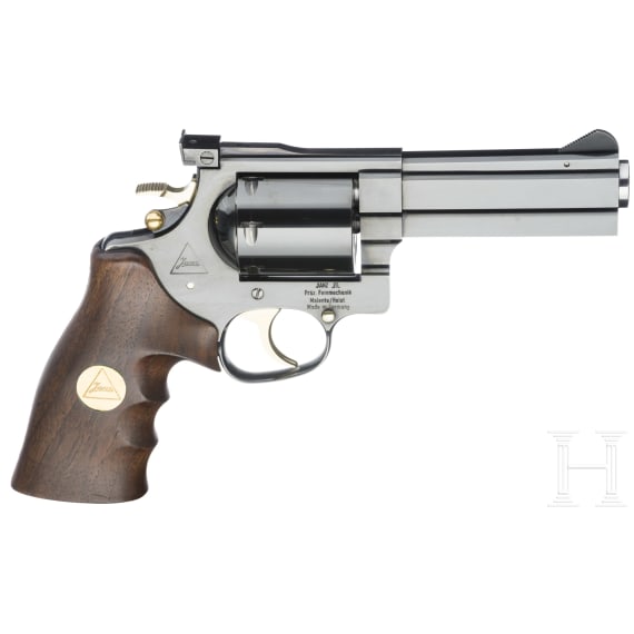 A Janz JTL 10" Sports revolver in .357 Mag.