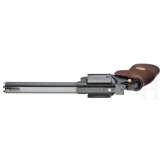A Janz JTL Sports revolver in .44Mag, SN 0001 (!)