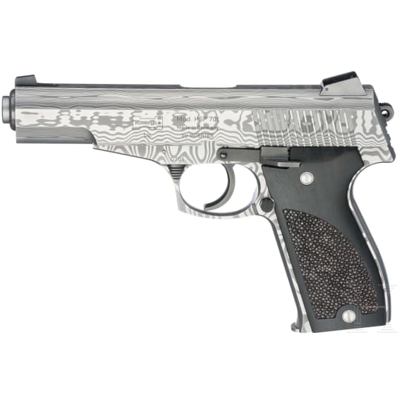A Korriphila HSP 701 "Odin's Eye" - the world's first all-damascus-steel pistol ever!
