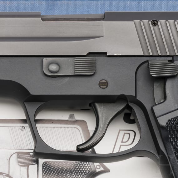 SIG Sauer Mod. P 220, im Karton