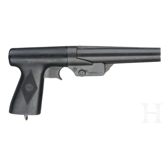 A Sedgley Mod. Mark 5 flare gun