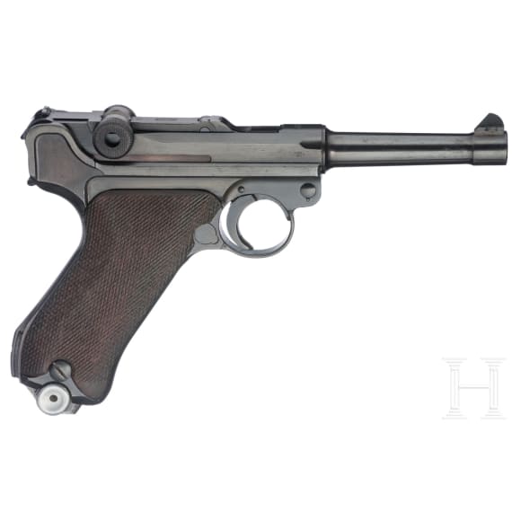 A Mauser Luger, 1939, Police