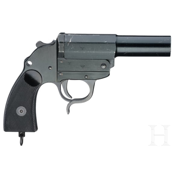 A Mod. Heer flare gun by "duv", war pattern