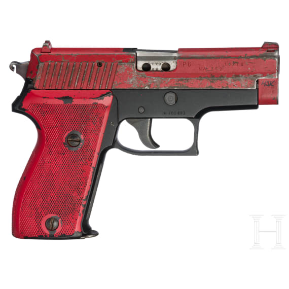A SIG Sauer Mod. P 6 Police trainings pistol, in box