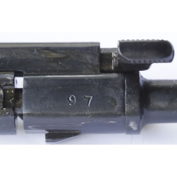 A Gewehr 98/40, code "jhv 41"