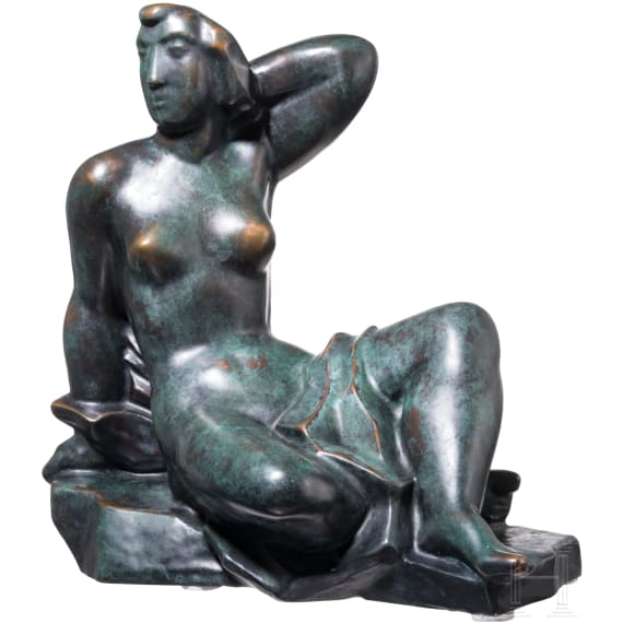 &bdquo;Sitzender weiblicher Akt&ldquo;, Arno Breker (Elberfeld 1900 &ndash; 1991 D&uuml;sseldorf), Entwurf sp&auml;te 1920er / fr&uuml;he 1930er Jahre, sp&auml;terer Guss
