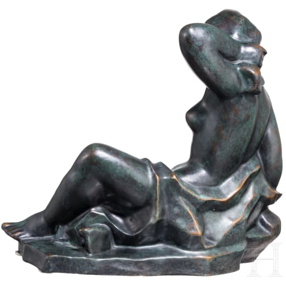&bdquo;Sitzender weiblicher Akt&ldquo;, Arno Breker (Elberfeld 1900 &ndash; 1991 D&uuml;sseldorf), Entwurf sp&auml;te 1920er / fr&uuml;he 1930er Jahre, sp&auml;terer Guss