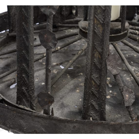 Monumentaler Apostelleuchter, s&uuml;ddeutsch, um 1500