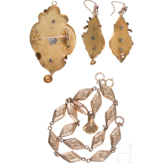 Kette mit abnehmbarem Anh&auml;nger und passendes Paar Ohrh&auml;nger, um 1860